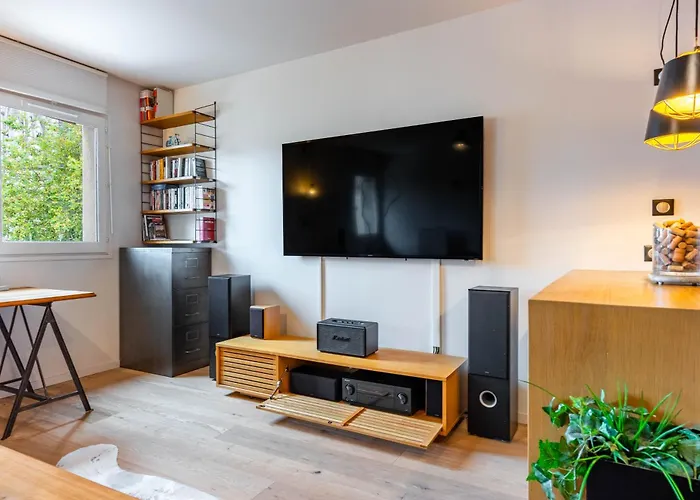 L'appart Des Ducs - Vue Sur La Basilique A Lägenhet Nancy